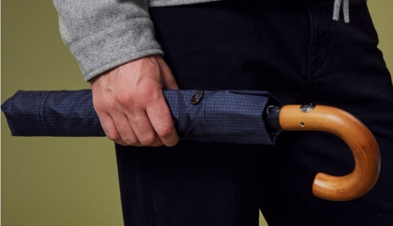 Fulton Dalston Gents' Compact Auto Folding Umbrella Navy Gingam