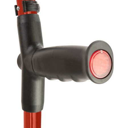 Ergonomic soft grip evenly distributes pressure