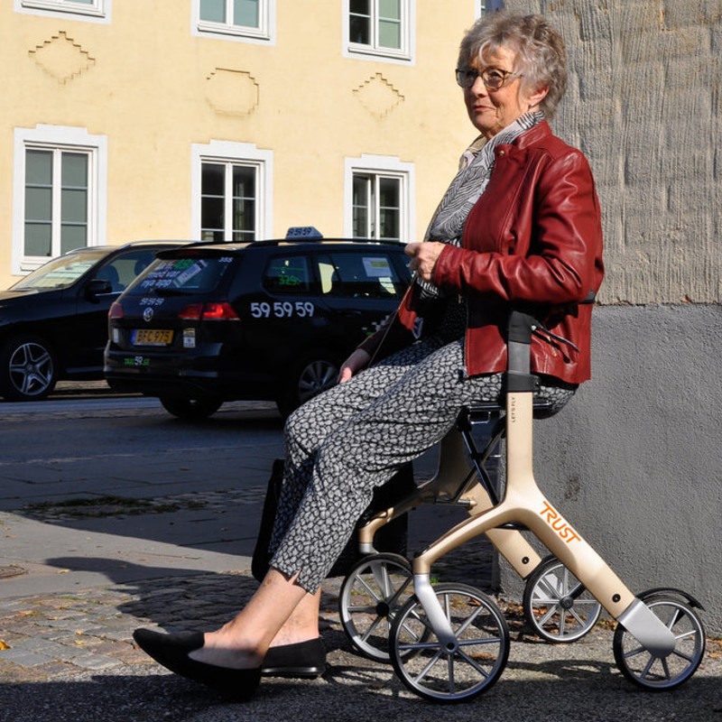 Trust Care Let's Fly Lightweight Folding Seat Rollator (Champagne)
